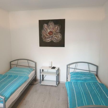 Wohnung, Zimmer In Frankfurt Flughafen Zu Vermieten Мёрфэльден-Вальдорф Экстерьер фото